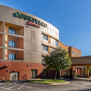 Courtyard By Marriott Lexington Keeneland/Airport
